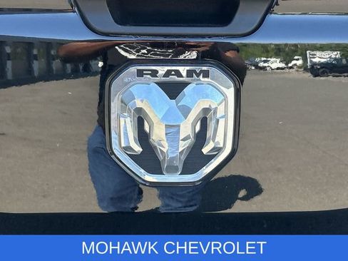 Used 2024 RAM 1500 Big Horn AWD/4WD image 31
