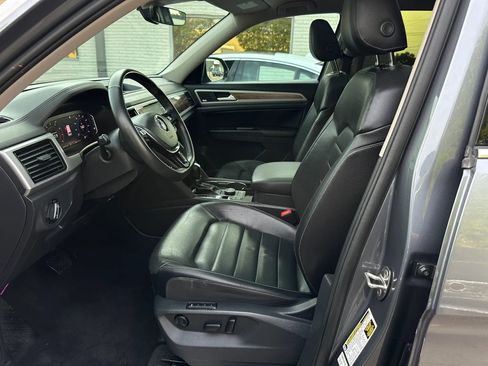 Used 2019 Volkswagen Atlas SEL Premium AWD/4WD image 14