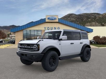 New 2026 Ford Bronco Outer Banks w/ Sasquatch Package