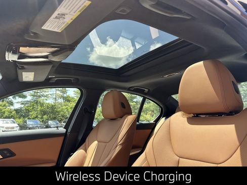 Certified 2025 BMW 330i xDrive 330i xDrive w/ Premium Package image 29