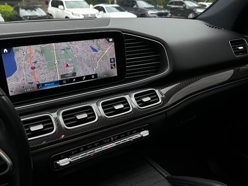 Used 2022 Mercedes-Benz GLE 350 4MATIC w/ AMG Line Exterior image 24