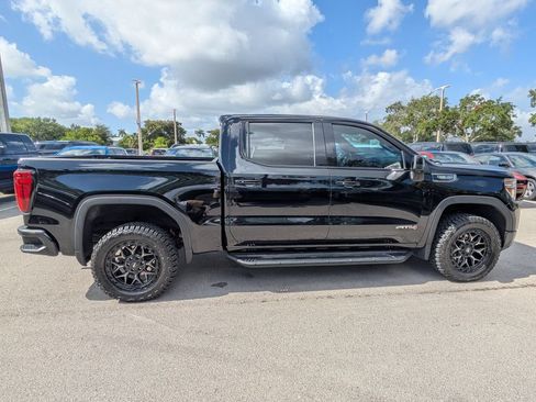 Used 2019 GMC Sierra 1500 AT4 w/ AT4 Premium Package AWD/4WD image 5