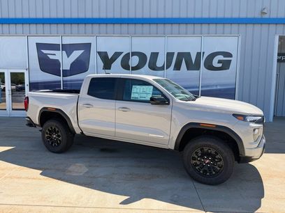 New 2026 GMC Canyon Elevation w/ Convenience Package