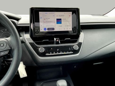 Used 2024 Toyota Corolla LE FWD image 7