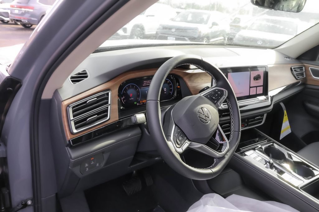 Certified 2026 Volkswagen Atlas SE AWD/4WD image 14