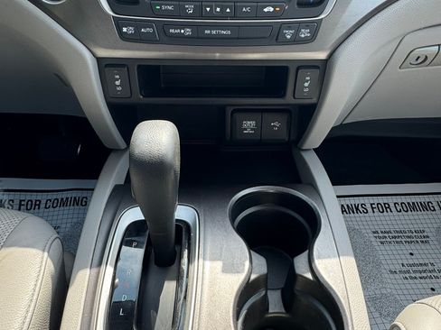 Used 2019 Honda Ridgeline RTL image 16