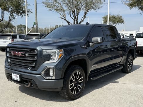 Used 2021 GMC Sierra 1500 AT4 w/ AT4 Preferred Package image 9