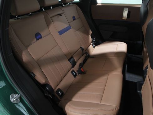 Used 2025 MINI Cooper Countryman S w/ Comfort Package Max image 19