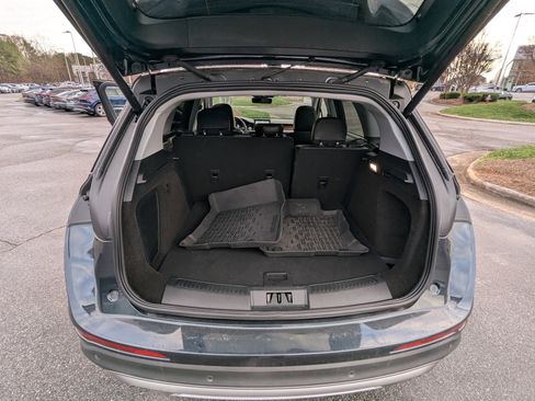 Used 2022 Lincoln Corsair Reserve w/ Elements Package image 14