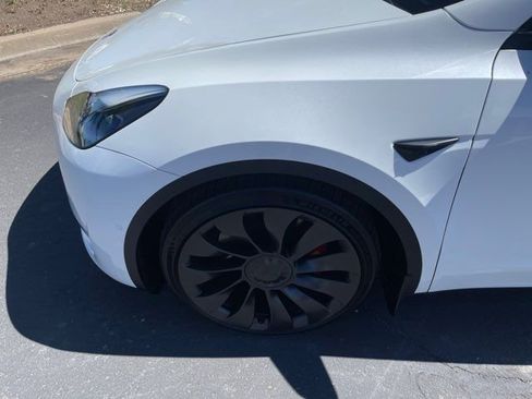 Used 2021 Tesla Model Y Performance AWD/4WD image 23