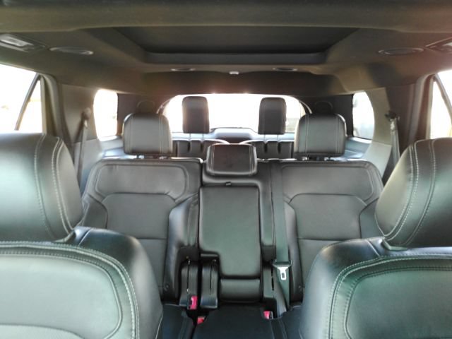 Used 2016 Ford Explorer Limited w/ Equipment Group 303A AWD/4WD image 35