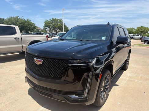 Used 2022 Cadillac Escalade Sport w/ Touring Package AWD/4WD image 6