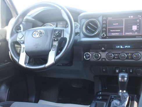 Certified 2023 Toyota Tacoma TRD Off-Road AWD/4WD image 23