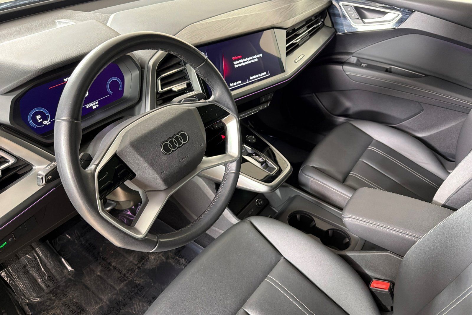 Certified 2023 Audi Q4 e-tron Premium Plus AWD/4WD image 9