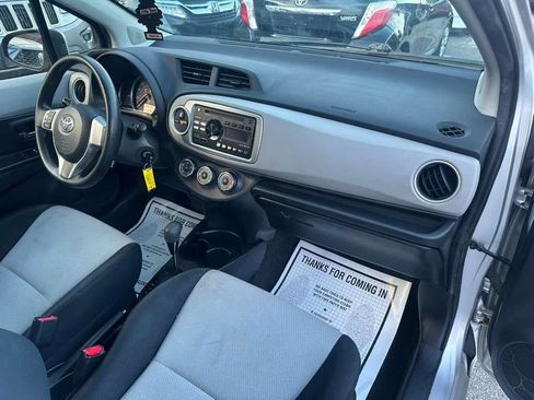 Used 2014 Toyota Yaris LE image 12