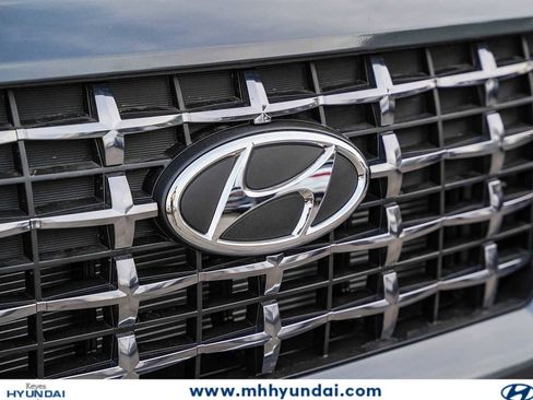 New 2026 Hyundai Venue SEL FWD image 5