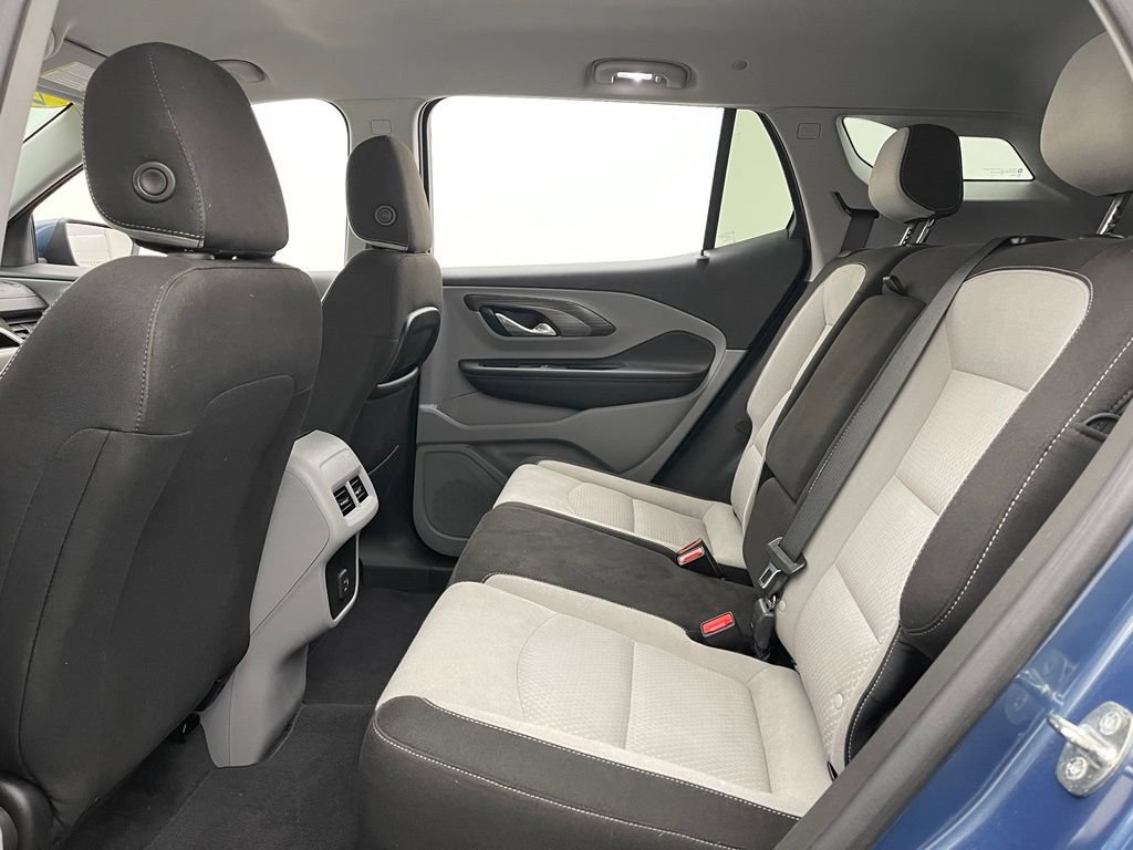 Used 2024 GMC Terrain SLE FWD image 34