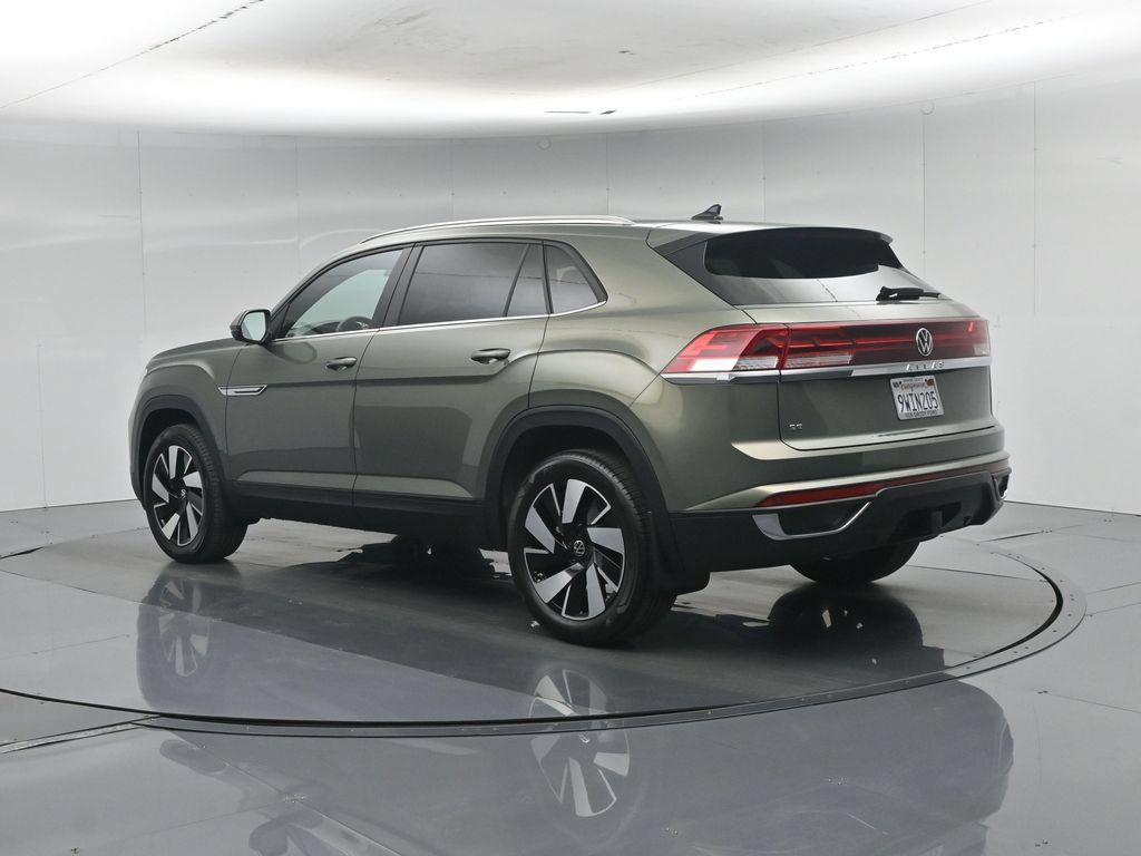Used 2026 Volkswagen Atlas Cross Sport SE FWD image 6