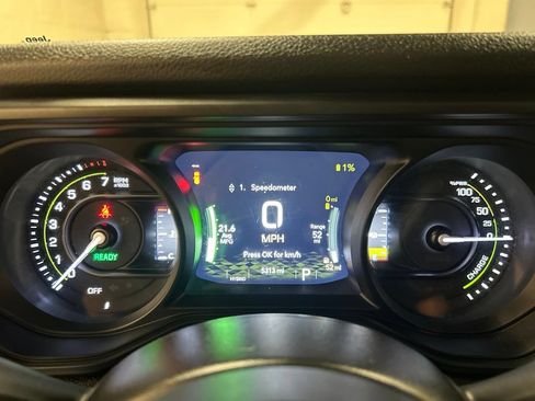 Used 2025 Jeep Wrangler Unlimited Sport S 4xe AWD/4WD image 17