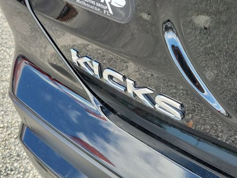 Used 2025 Nissan Kicks Play S image 7