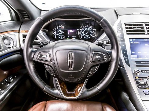 Used 2020 Lincoln MKZ Reserve w/ Monochromatic Package FWD image 21