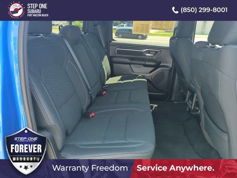 Used 2025 RAM 1500 Big Horn AWD/4WD image 31