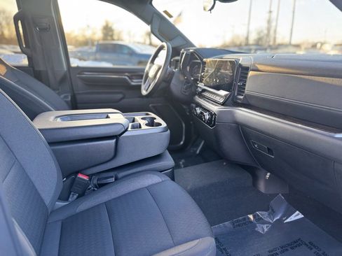 Used 2024 GMC Sierra 1500 Elevation w/ Max Trailering Package image 10