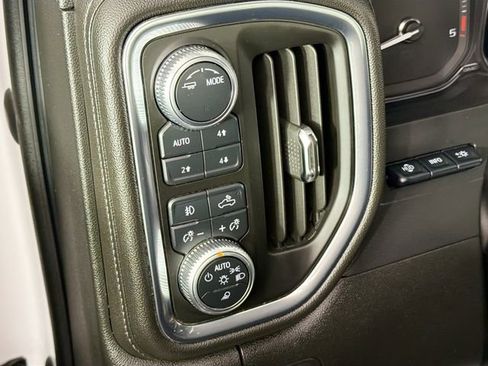 Used 2020 GMC Sierra 2500 Denali w/ Denali Ultimate Package AWD/4WD image 10