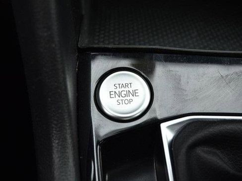 Used 2024 Volkswagen Taos S image 18