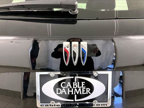 Used 2025 Buick Envision Preferred image 24