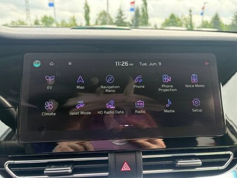 Certified 2022 Kia Niro EX FWD image 23