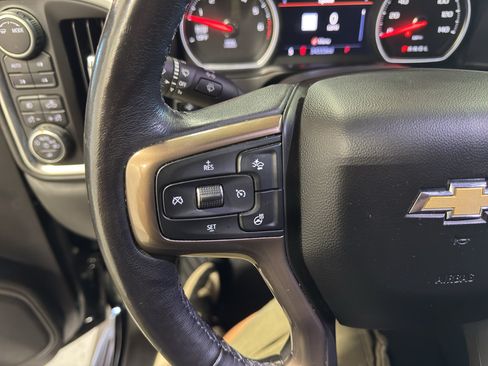 Certified 2020 Chevrolet Silverado 1500 High Country w/ Technology Package AWD/4WD image 25