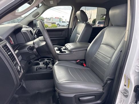 Used 2014 RAM 3500 Tradesman w/ Chrome Appearance Group image 30