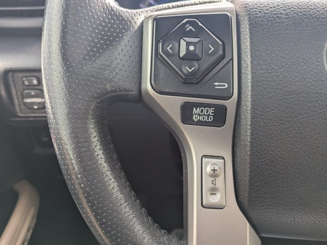 Used 2018 Toyota 4Runner Limited AWD/4WD image 27