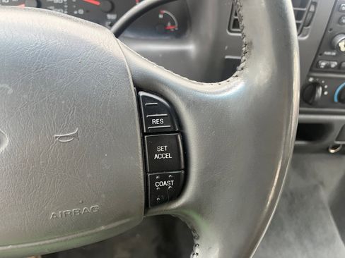 Used 2002 Ford F350 Lariat image 18