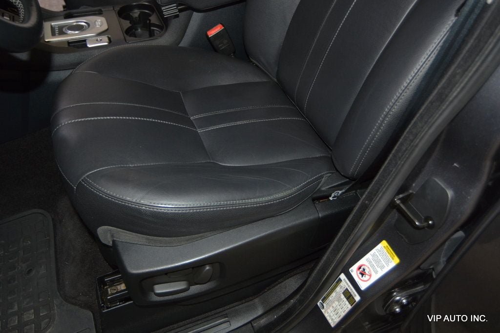 Used 2016 Land Rover LR4 HSE AWD/4WD image 19