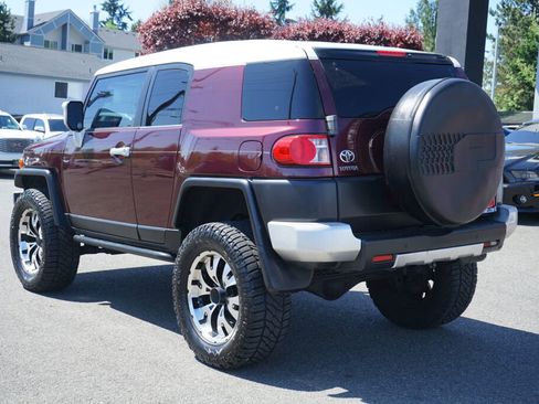 Used 2007 Toyota FJ Cruiser 4WD image 3