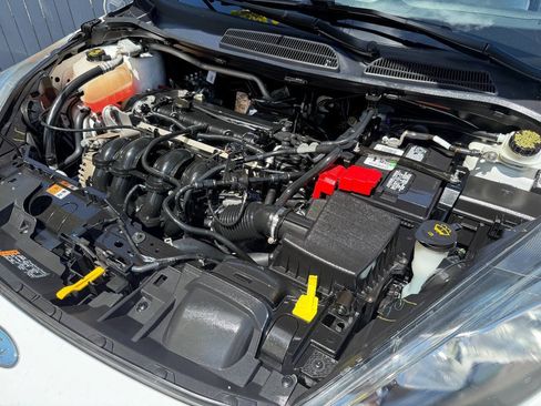 Used 2018 Ford Fiesta SE FWD image 14