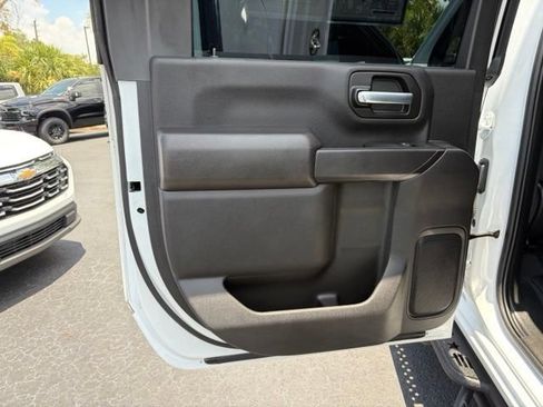 Used 2025 Chevrolet Silverado 2500 Custom w/ Custom Value Package AWD/4WD image 13