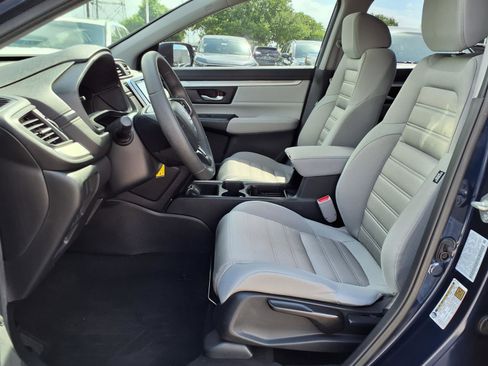 Used 2018 Honda CR-V LX image 17