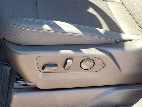 New 2026 Chevrolet Silverado 2500 Custom w/ Custom Convenience Package image 25