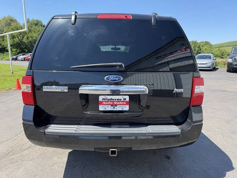Used 2010 Ford Expedition XLT AWD/4WD image 4