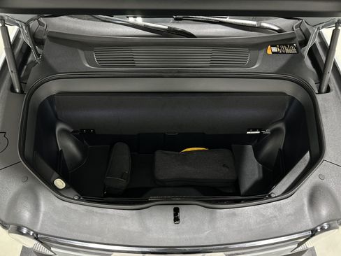 Used 2024 Rivian R1S Adventure AWD/4WD image 14