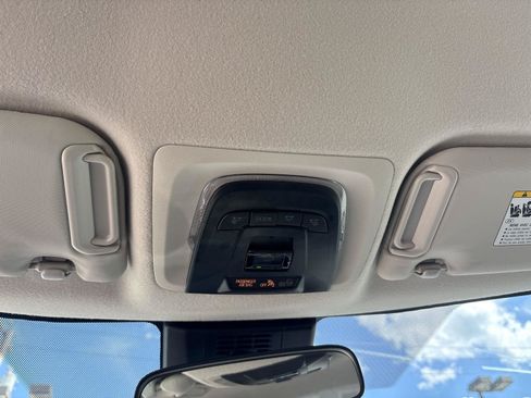 Used 2025 Toyota Corolla LE FWD image 20