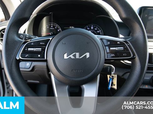 Used 2024 Kia Forte LXS image 19