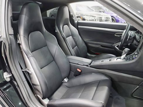 Used 2014 Porsche 911 Turbo image 29