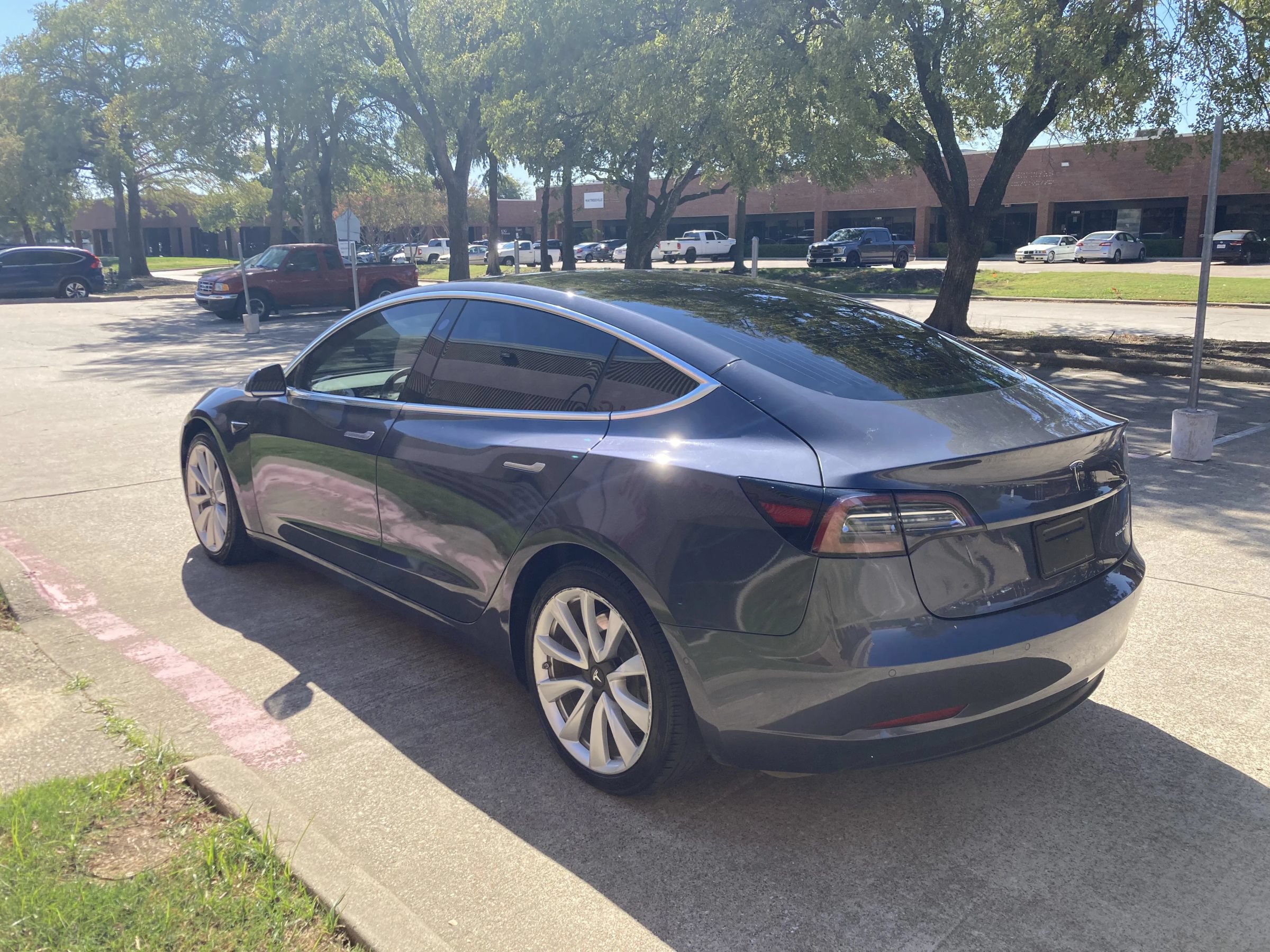 Used 2020 Tesla Model 3 Long Range AWD/4WD image 4