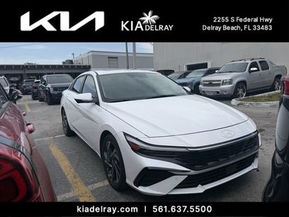 Used 2024 Hyundai Elantra Limited