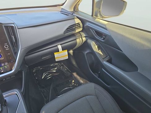 Certified 2024 Subaru Crosstrek 2.0i Premium w/ Crosstrek Mirror Package AWD/4WD image 11