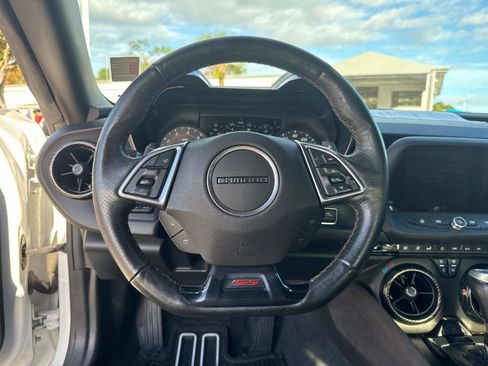 Used 2016 Chevrolet Camaro SS image 24